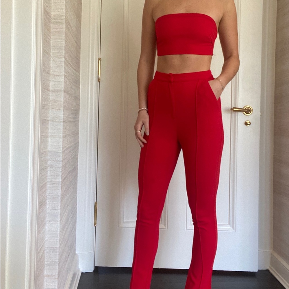 Two piece set